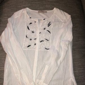 Gorgeous LOFT blouse with detailing sz XS-Med